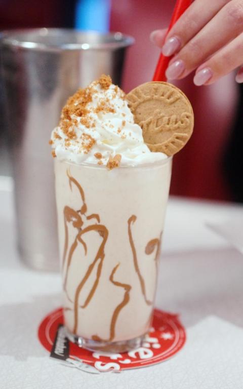 Eddie Rocket Biscoff Milkshake
